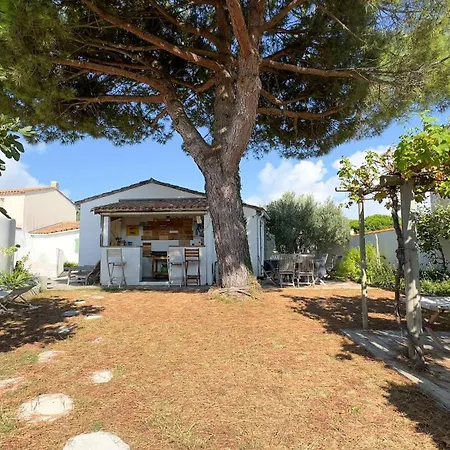 Charmante Avec Piscine