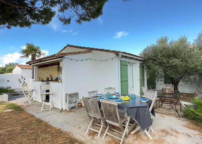 Villa Charmante Avec Piscine *