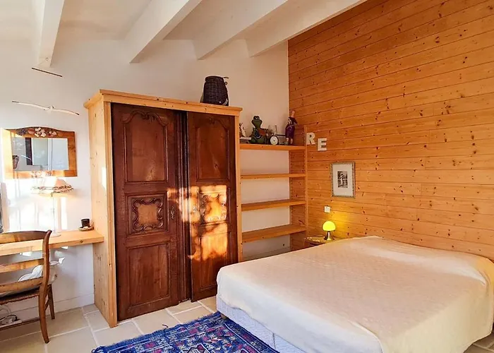 Charmante Avec Piscine